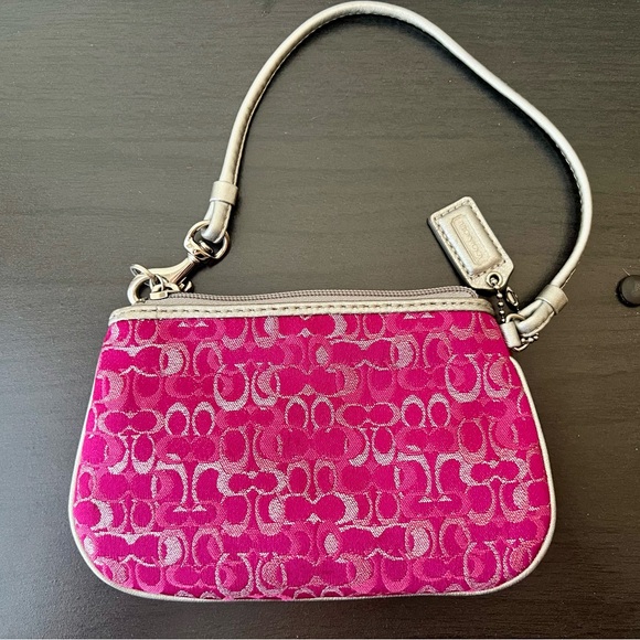 Coach Pink Signature Wristlet - Picture 1 of 6